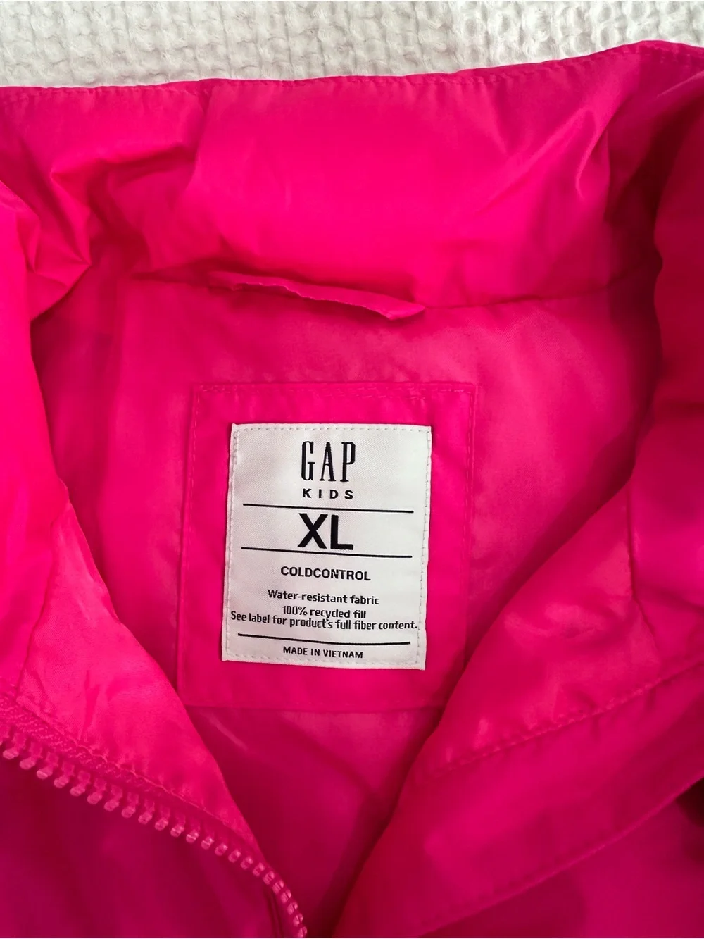 GAPKids Girls Bright Hot Pink Puffer Vest for Kids